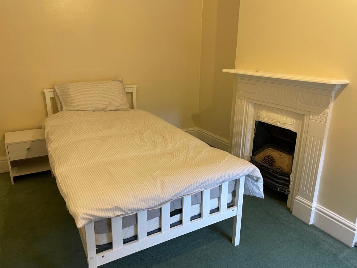 Rooms In A Victorian Comfortable 4-Bedroom House In Milton Keynes Rooms Not En-Suites Wolverton  Luaran gambar