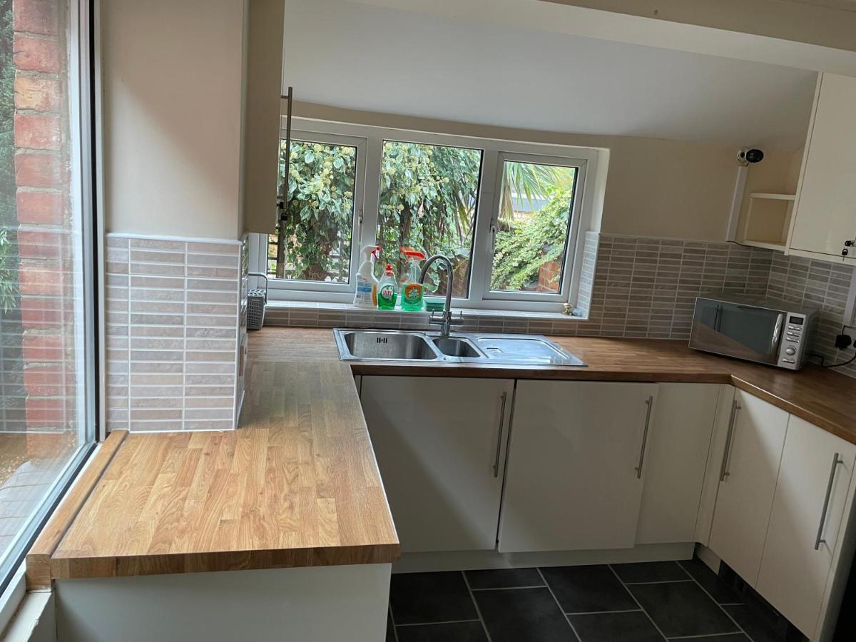 Rooms In A Victorian Comfortable 4-Bedroom House In Milton Keynes Rooms Not En-Suites Wolverton  Luaran gambar